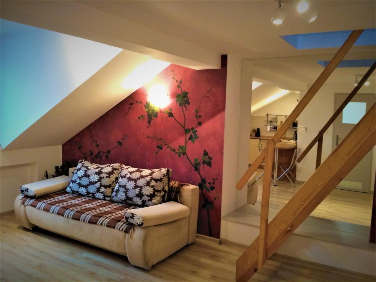 Krakow City Centre Apartment - Bon Turystyczny Ngoại thất bức ảnh